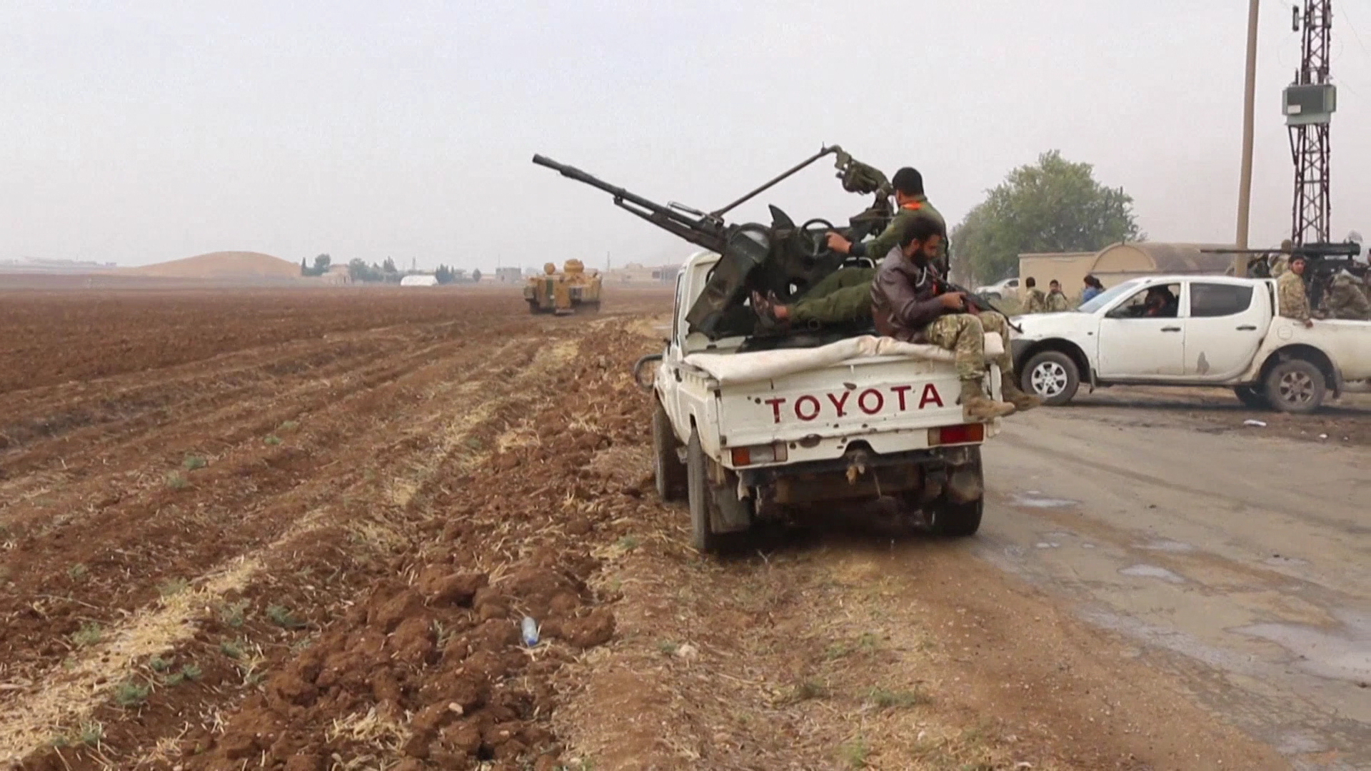 Girûpên çekdarên ser bi Tirkiya ve xanî yên Kurdan diherifîn in